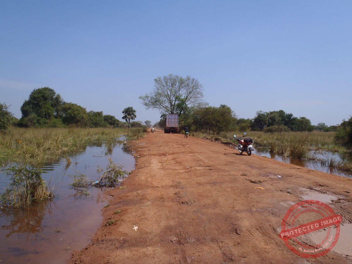 Armed youth reportedly block Juba-Rumbek road in protest
