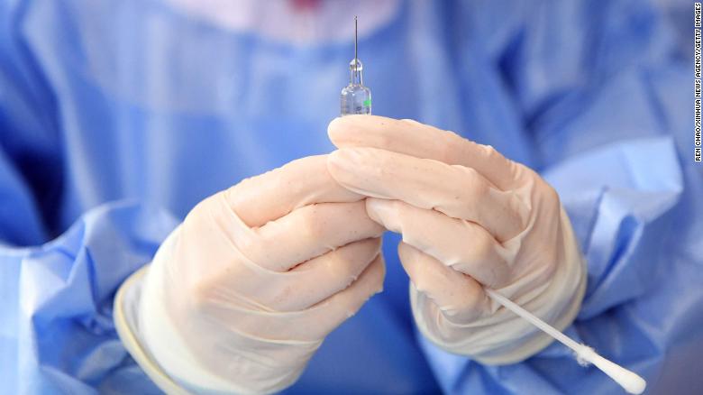 China cracks fake COVID-19 vaccine ring, confiscates 3,000 doses