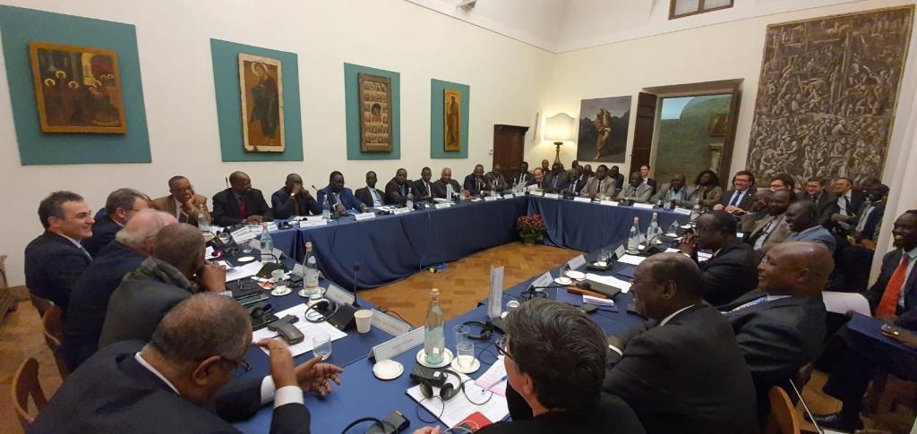 Yakani calls on govt, opposition groups to return to Rome talks