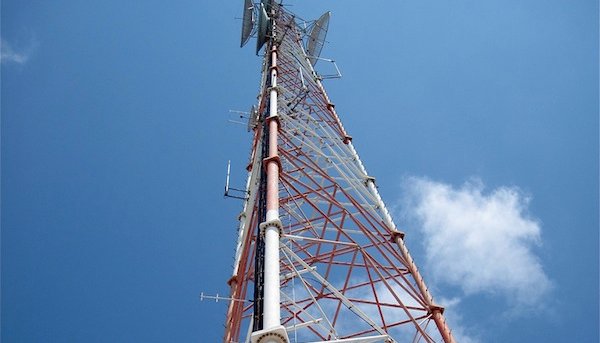 Police impound a car with stolen telecom-tower equipment in Bor