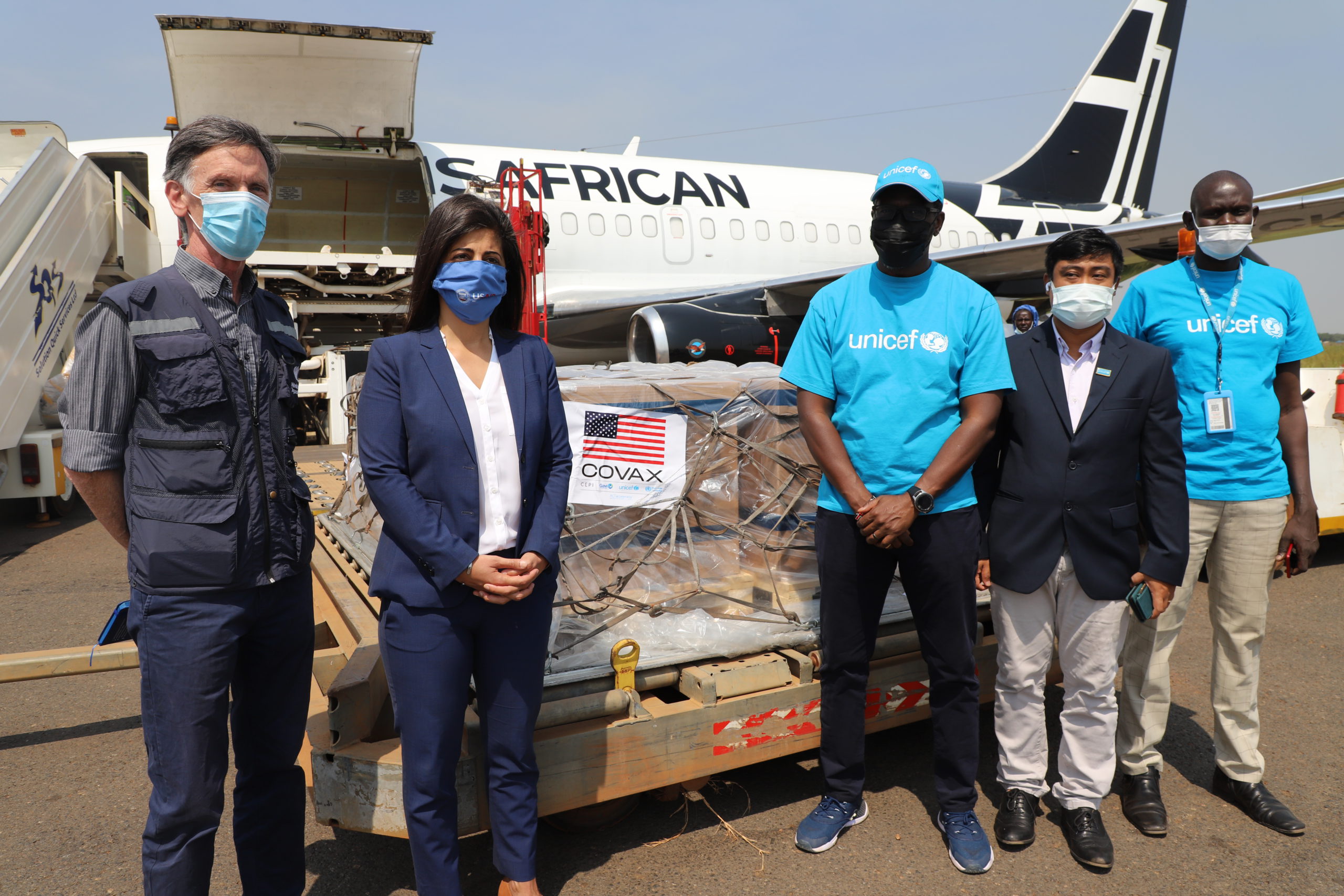 U.S.-donated doses of Johnson & Johnson vaccines arrives in Juba