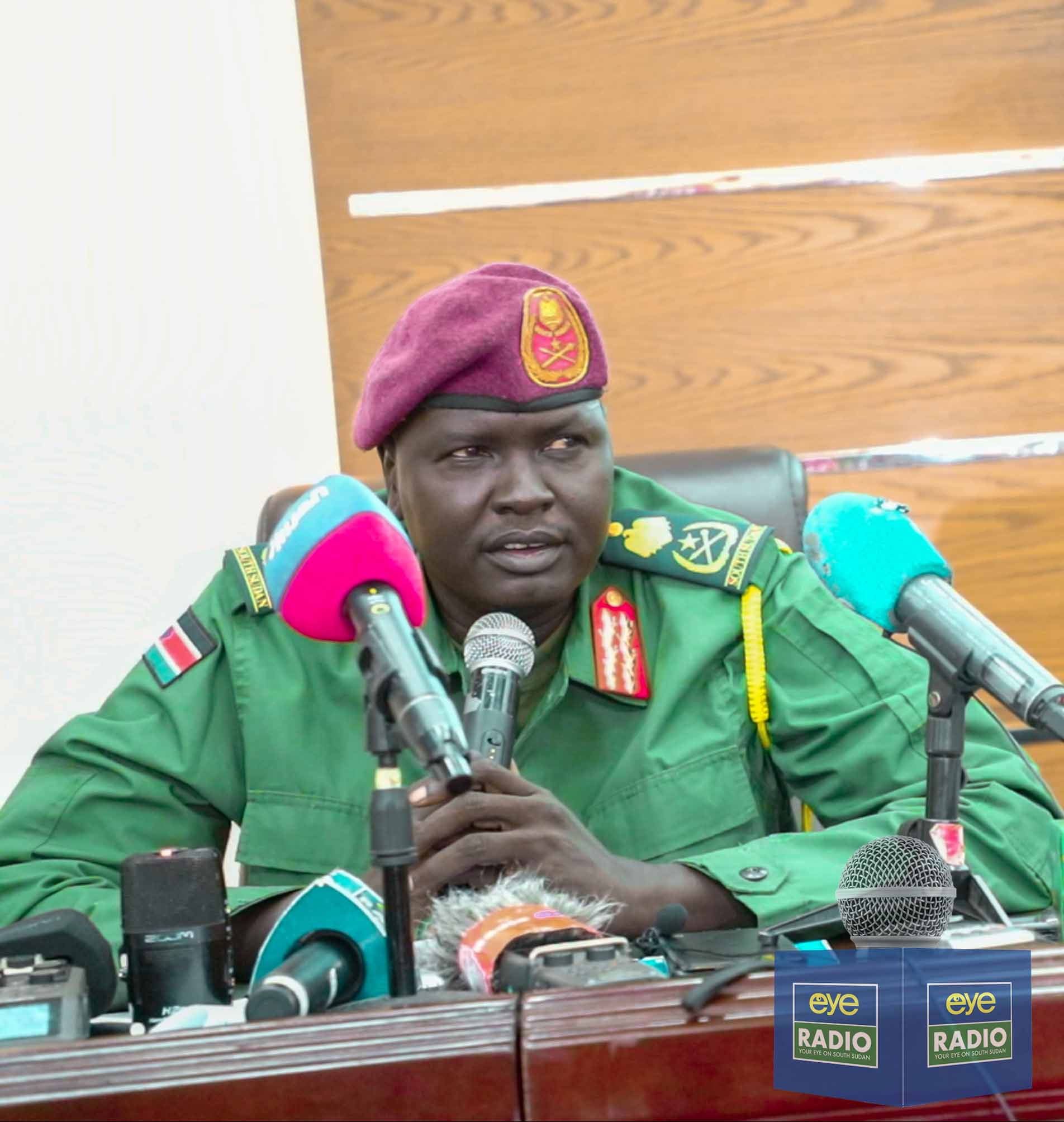 Organized forces cautioned against loyalty to political parties