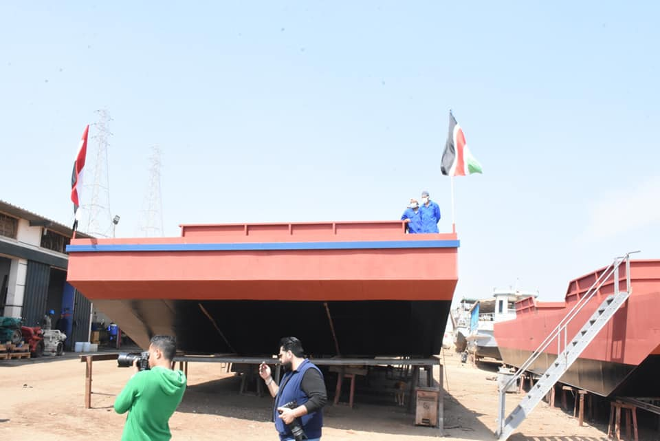 Govt receives Egyptian dredging machines to clear Nile tributaries