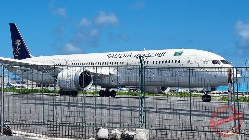 Sri Lanka’s President Rajapaksa leaves Maldives for Singapore