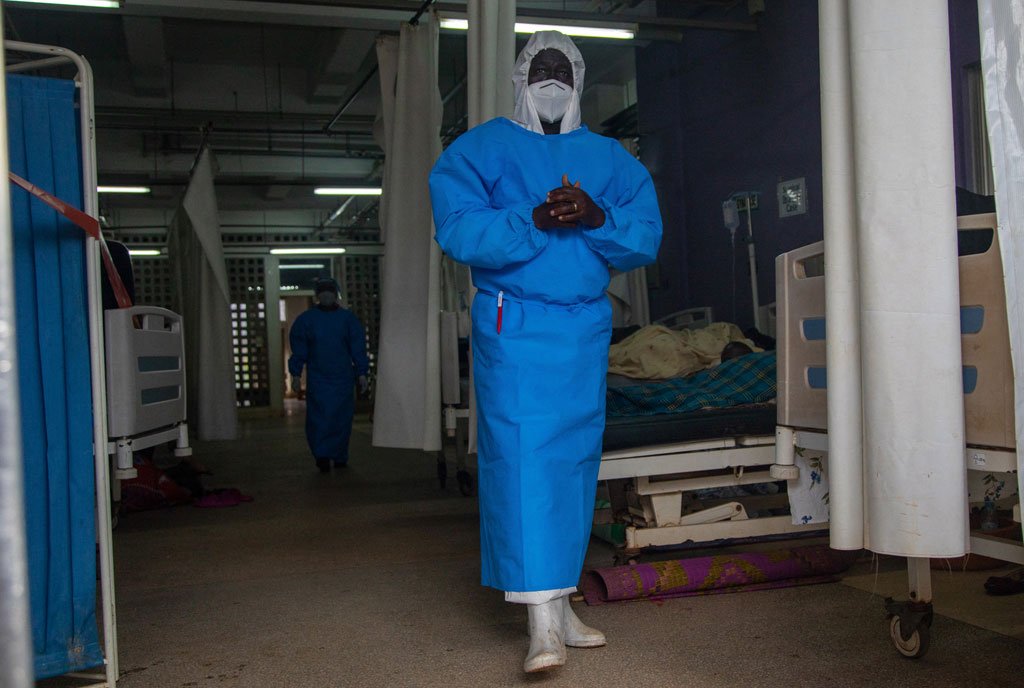 Five Ugandan doctors test positive for Ebola