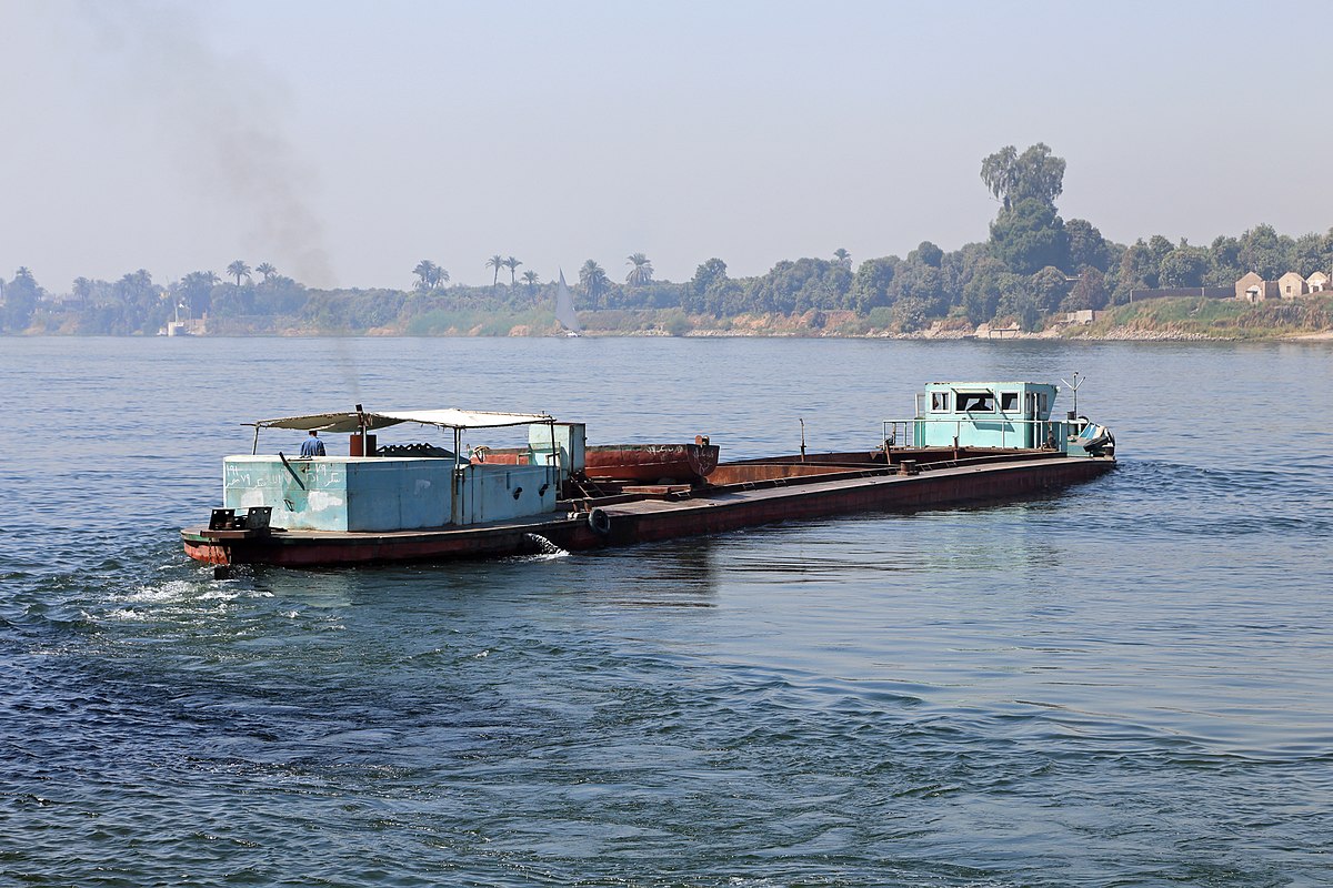 Illegal river checkpoints defrauding boats of millions – official