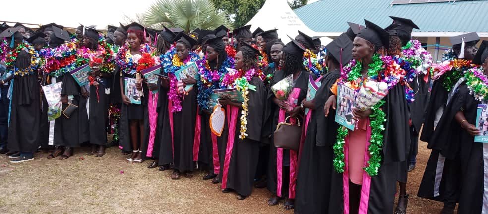 165 health workers graduated in Torit