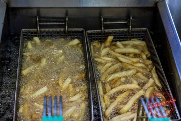 Kenyan man jailed for frying chips in machine oil