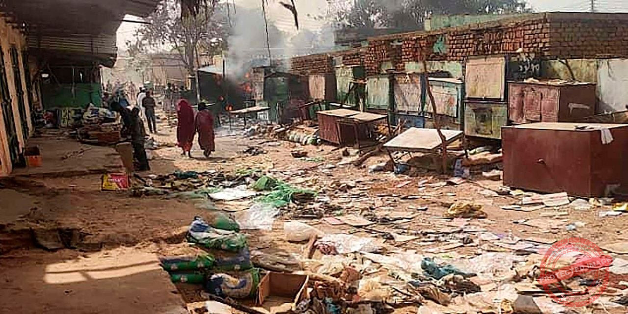 Sudan fighting enters third week as UN says country collapsing