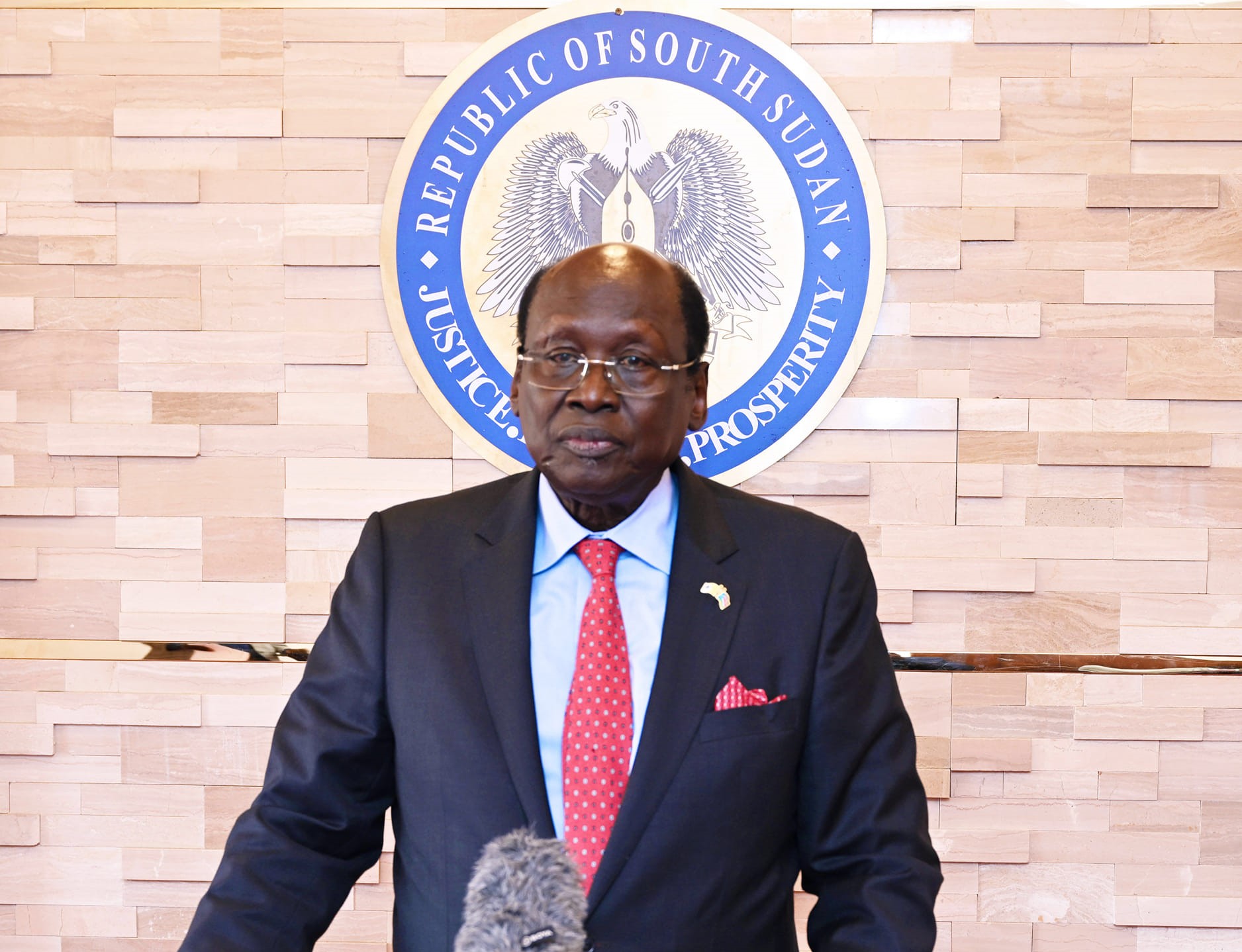 Marial asks foreign firms to invest in South Sudan resources