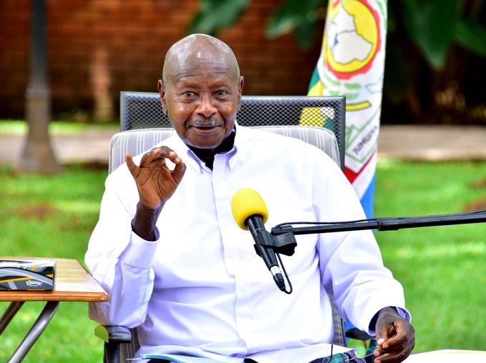 President Museveni says that “Uganda will develop with or without loans”