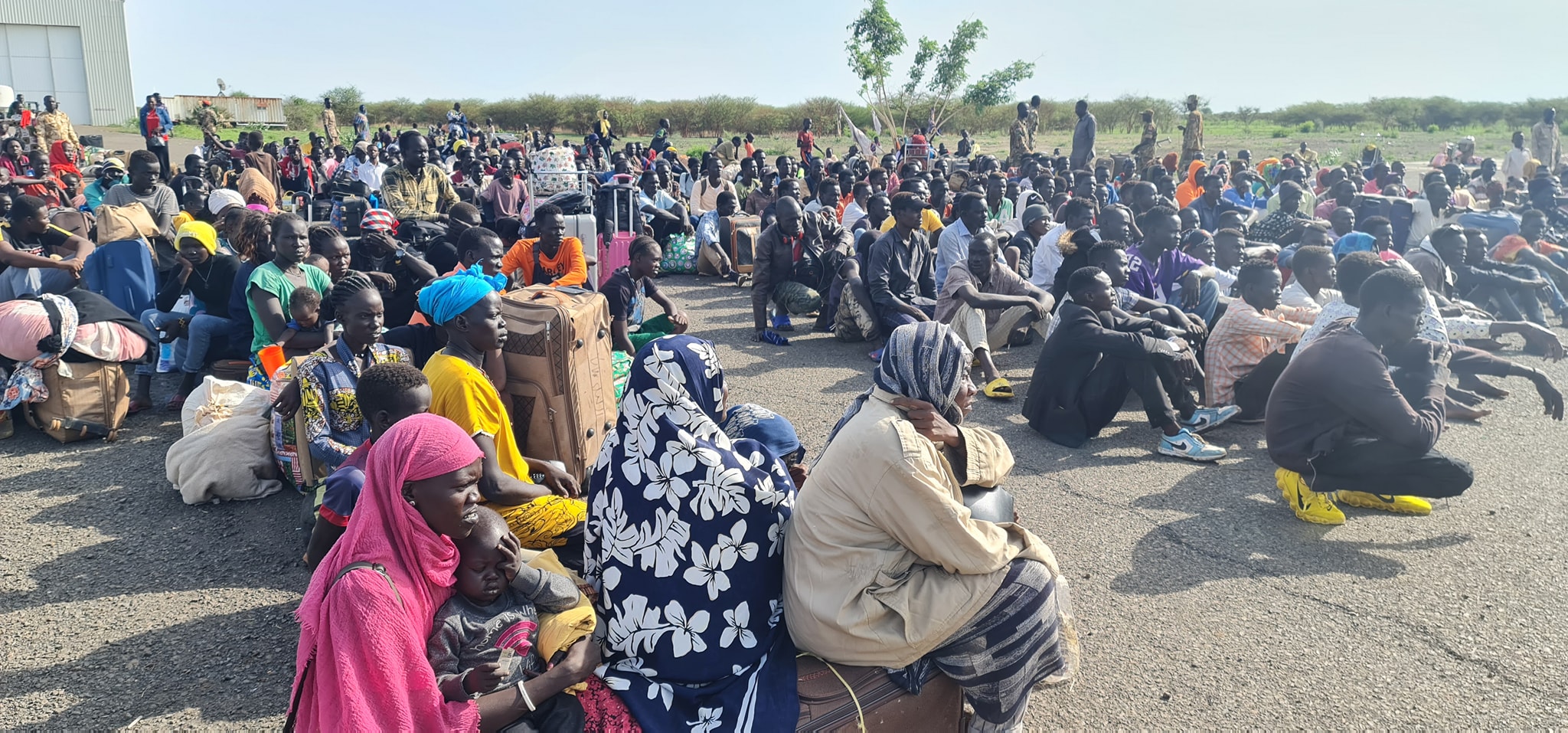 Govt, UN to ‘speed up’ transportation of stranded returnees at Sudan border