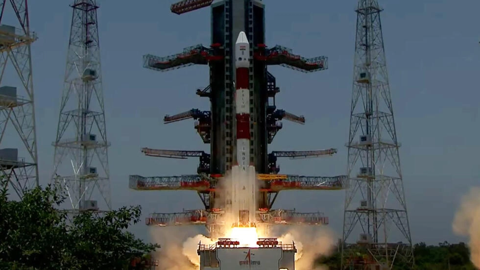From the Moon to the Sun: India launches next space mission
