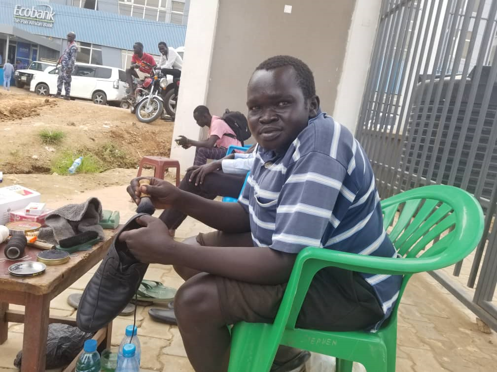 Meet former politician-turned-shoeshiner to build grinding mill in his village