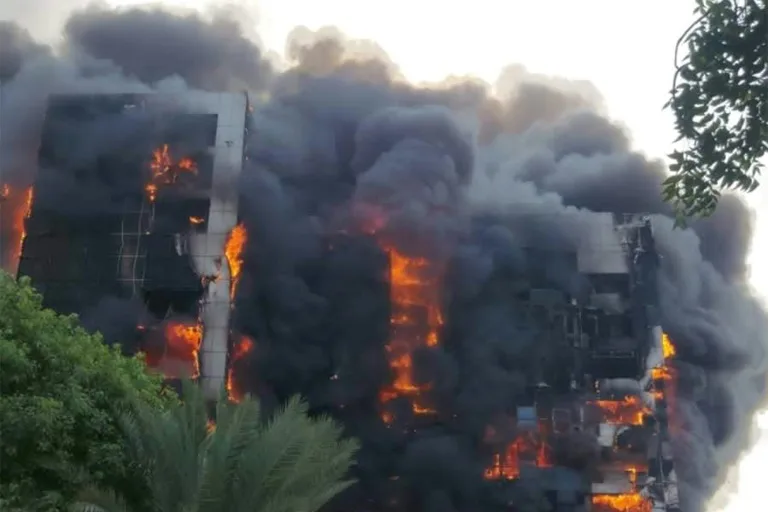 Central Khartoum in flames as war rages across Sudan