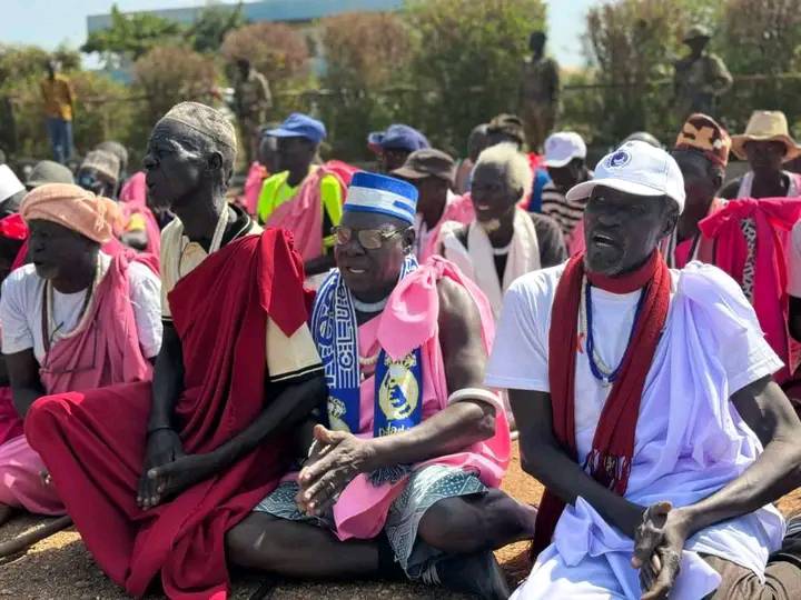 Collo chief urges return of displaced natives