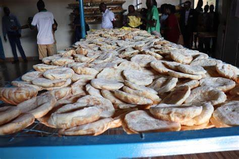 Bakers decry low wages amid economic meltdown